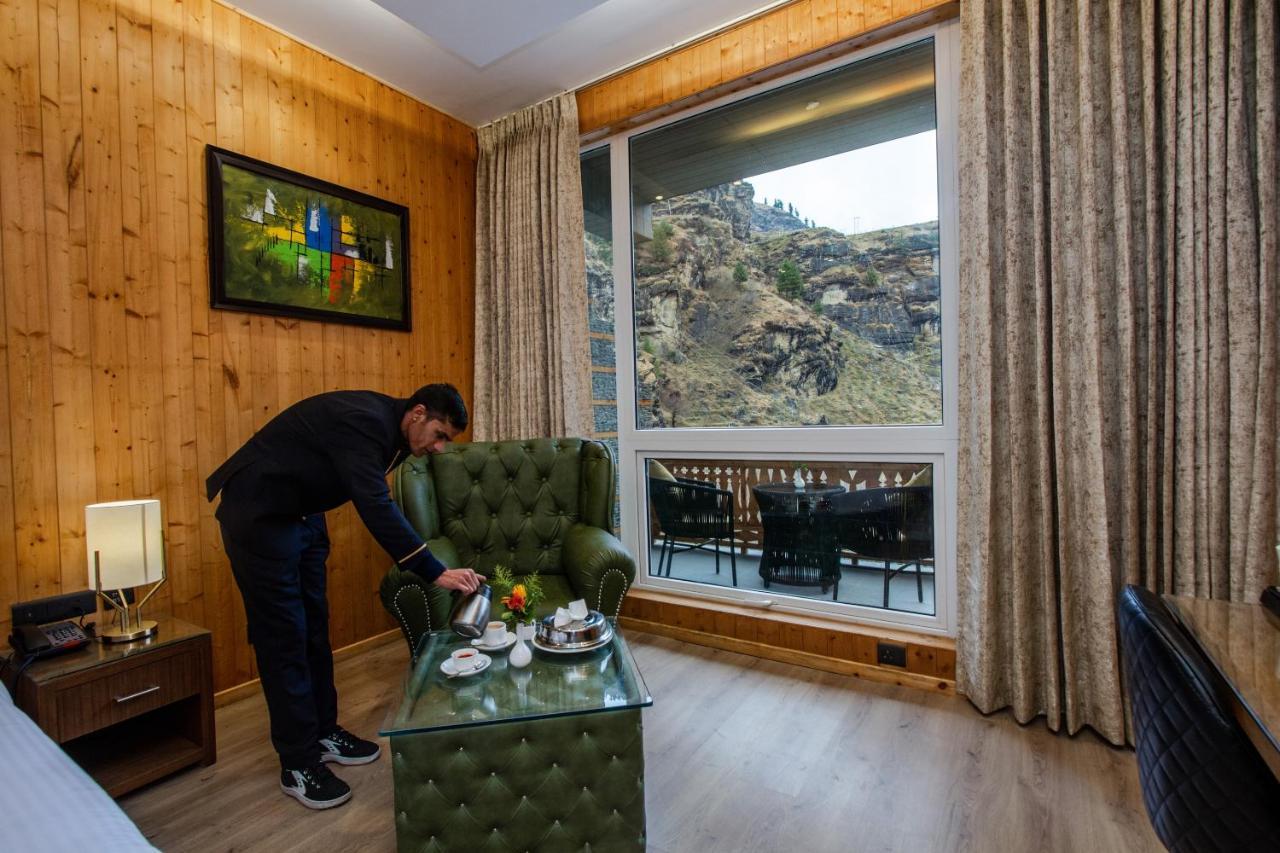 Palchan Hotel & Spa - A Member Of Radisson Individuals Retreats Manāli Dış mekan fotoğraf