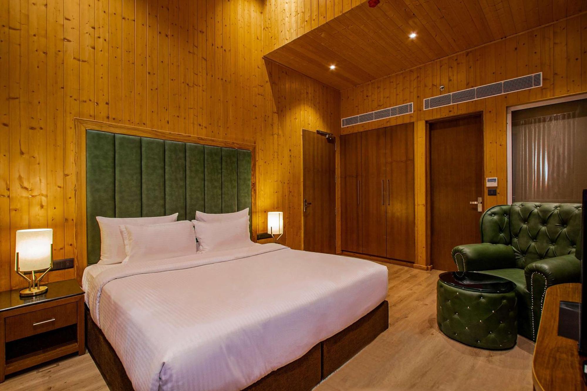 Palchan Hotel & Spa - A Member Of Radisson Individuals Retreats Manāli Dış mekan fotoğraf