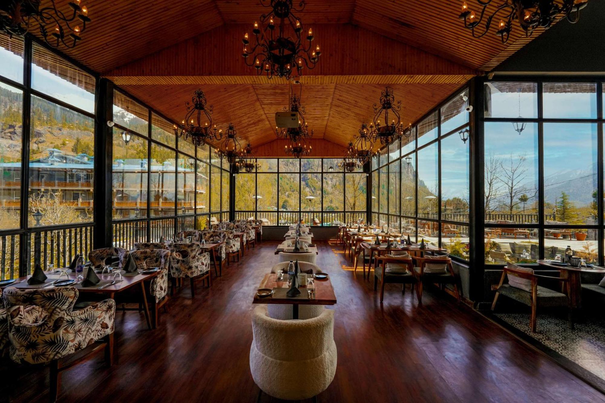 Palchan Hotel & Spa - A Member Of Radisson Individuals Retreats Manāli Dış mekan fotoğraf