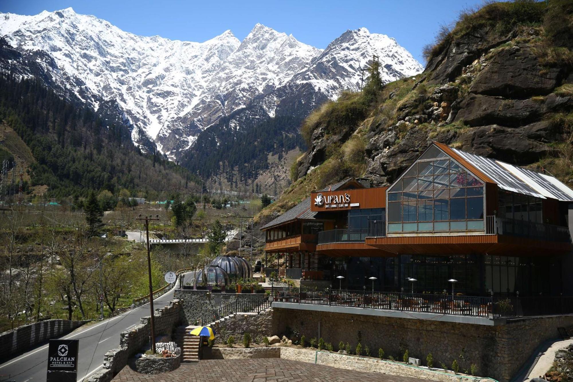 Palchan Hotel & Spa - A Member Of Radisson Individuals Retreats Manāli Dış mekan fotoğraf
