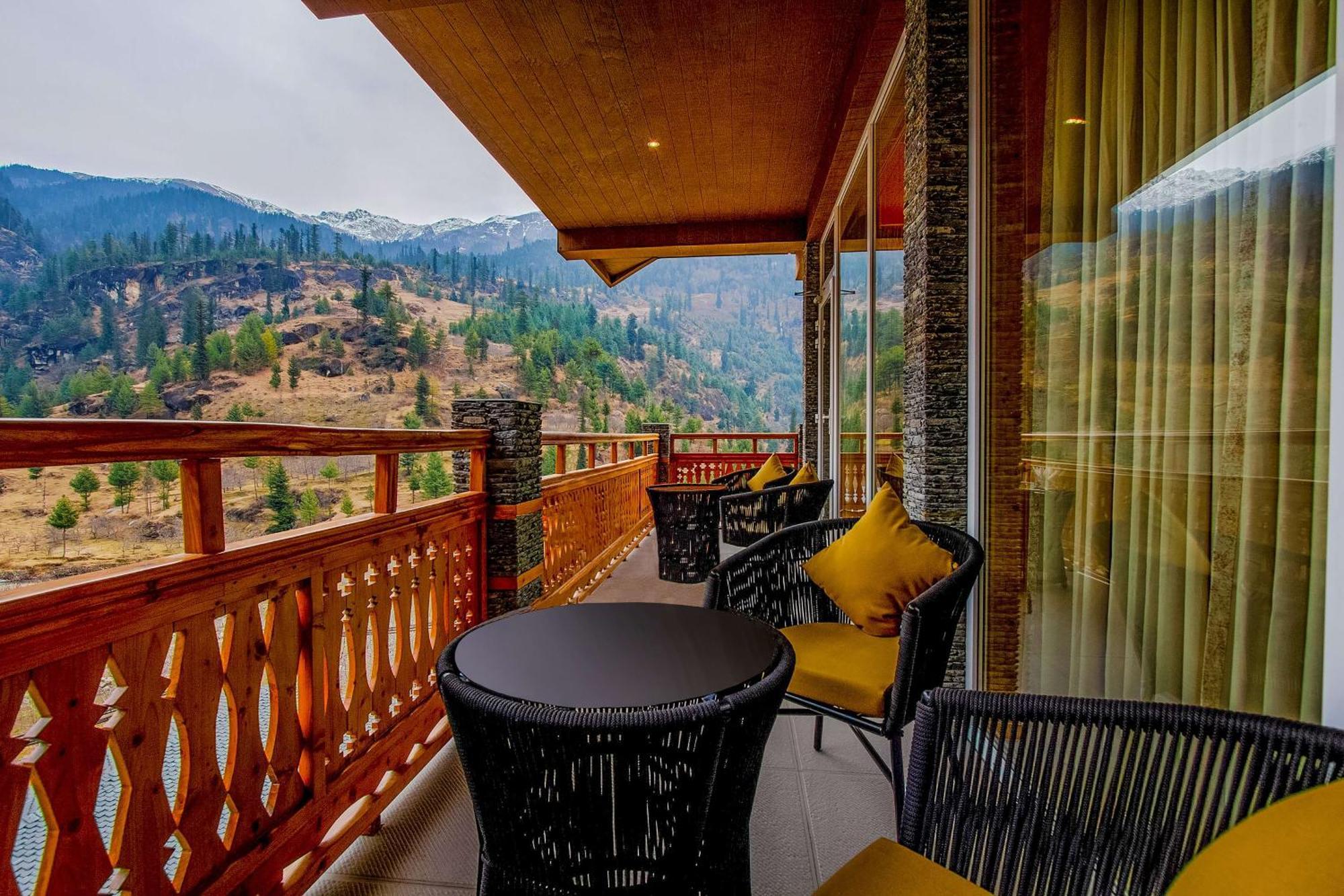 Palchan Hotel & Spa - A Member Of Radisson Individuals Retreats Manāli Dış mekan fotoğraf