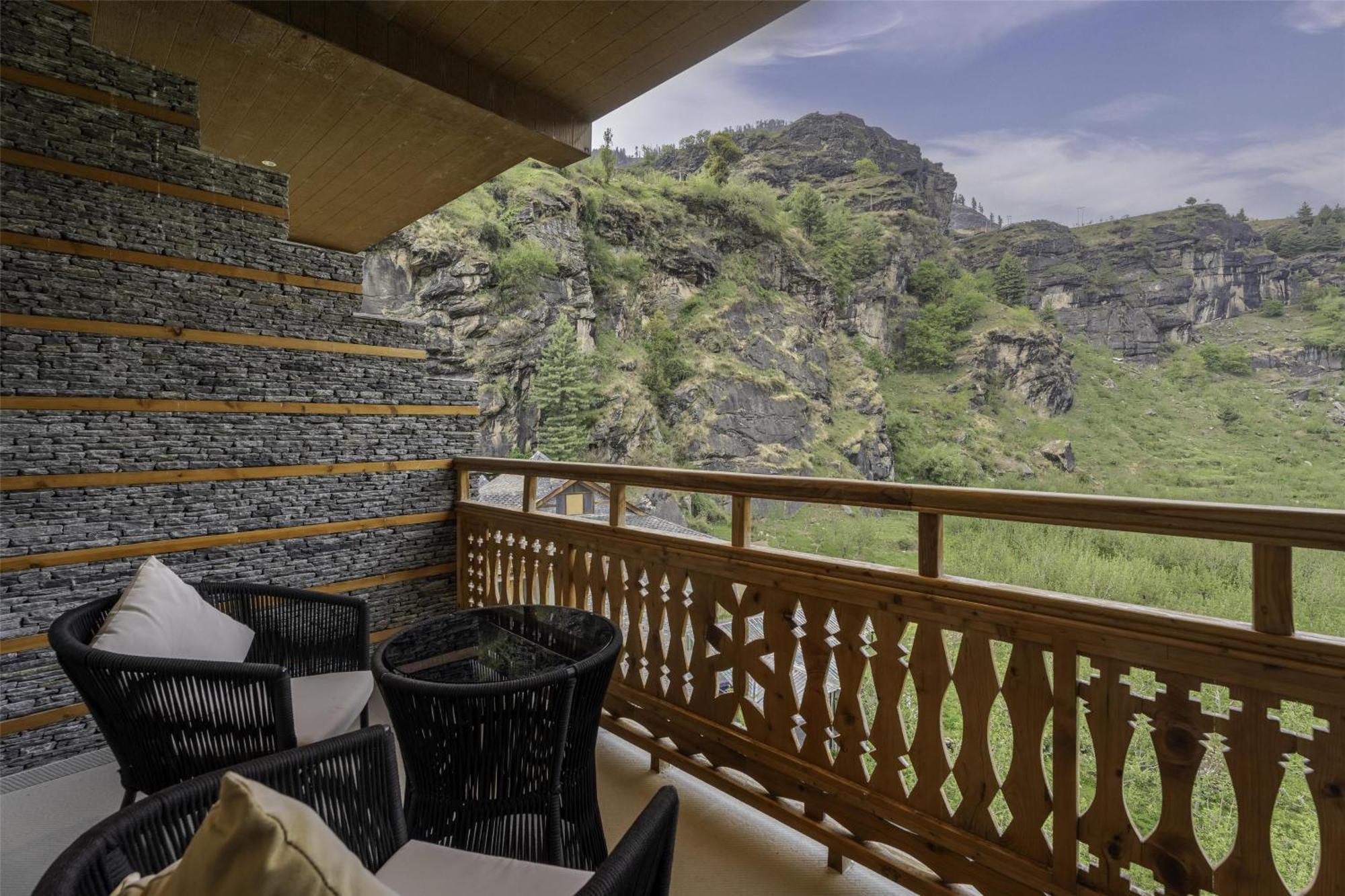 Palchan Hotel & Spa - A Member Of Radisson Individuals Retreats Manāli Dış mekan fotoğraf
