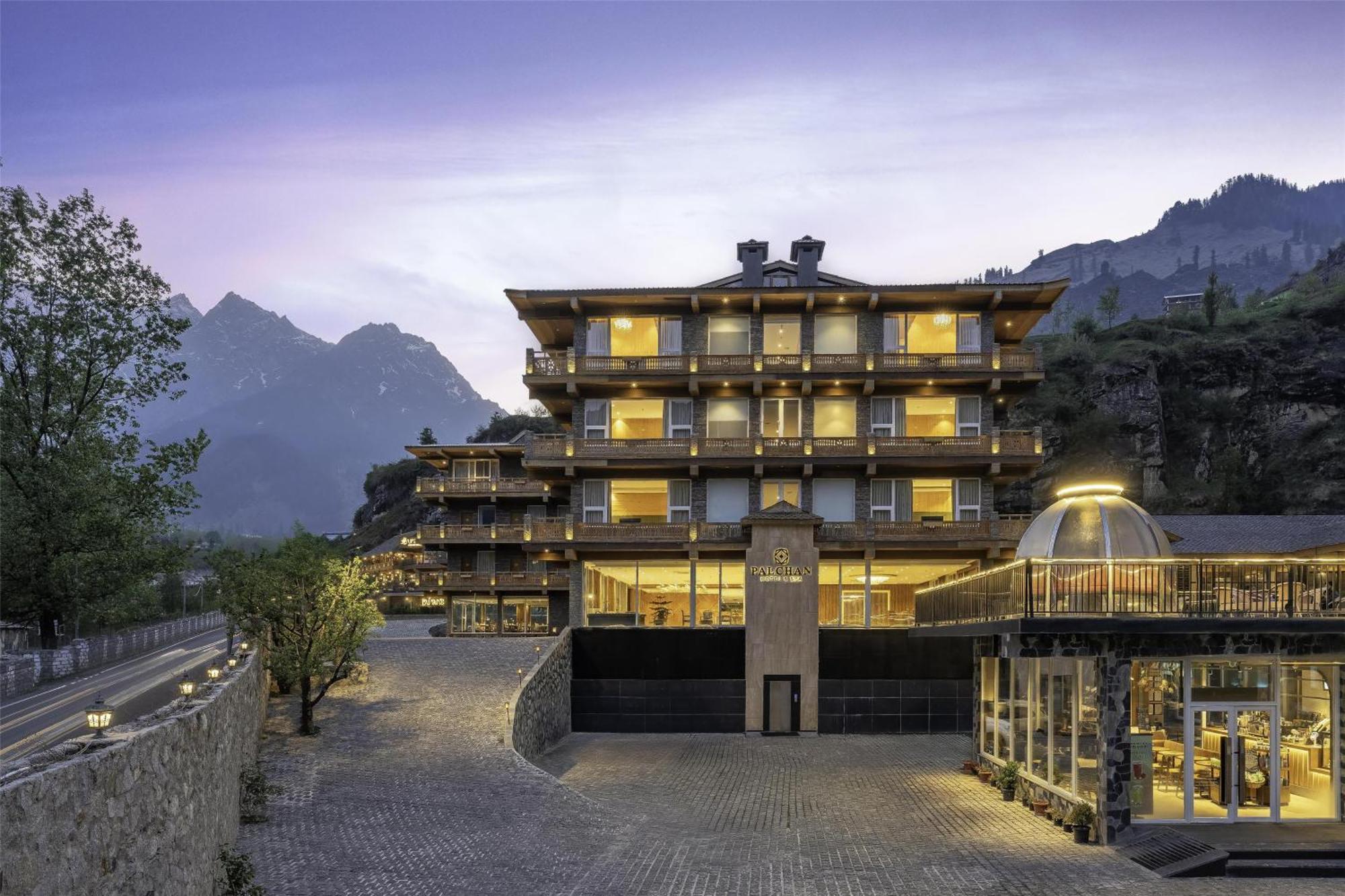 Palchan Hotel & Spa - A Member Of Radisson Individuals Retreats Manāli Dış mekan fotoğraf